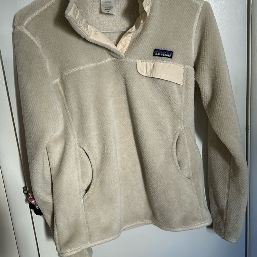 Patagonia Women’s Off White T-Snap Fleece Pullover sz medium